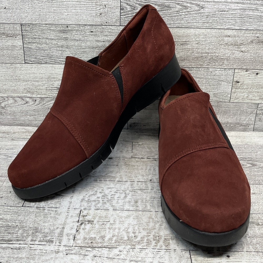 Clarks Artisan Daelyn Monarch Rust Suede Comfort‎ Shoes Women Size 9.5